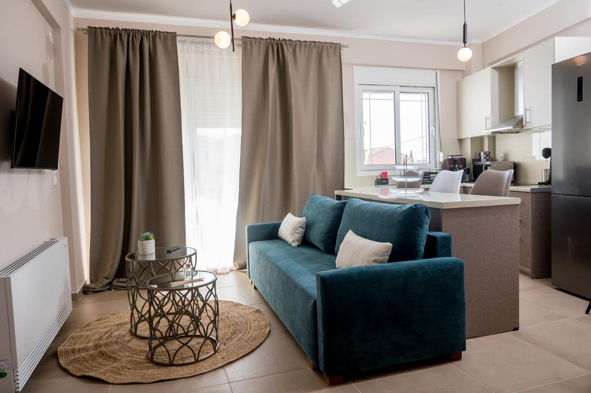 Meda Apartments Preveza Esterno foto