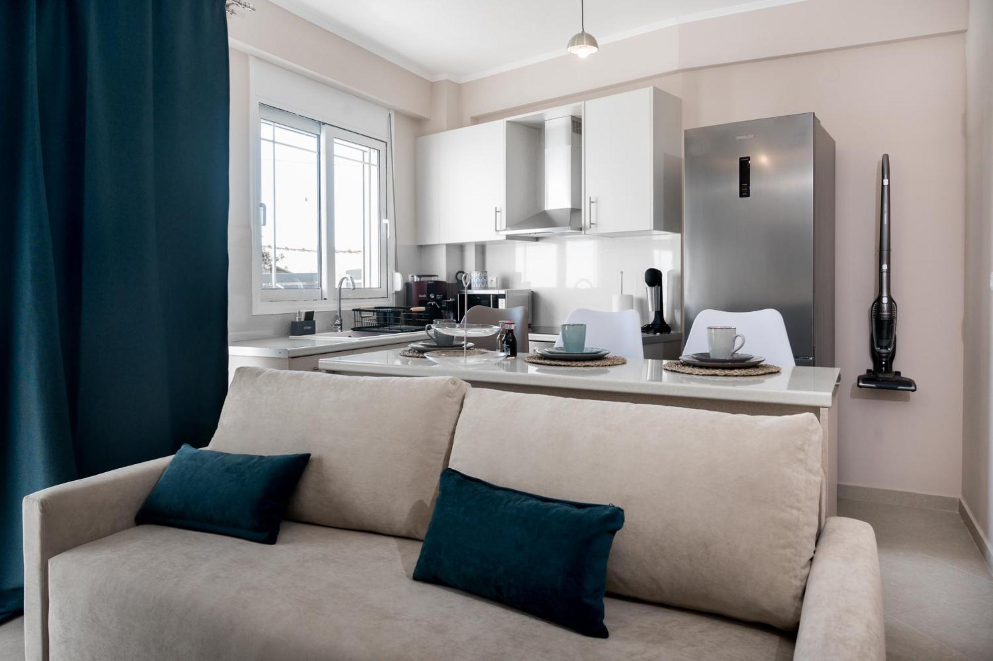 Meda Apartments Preveza Esterno foto