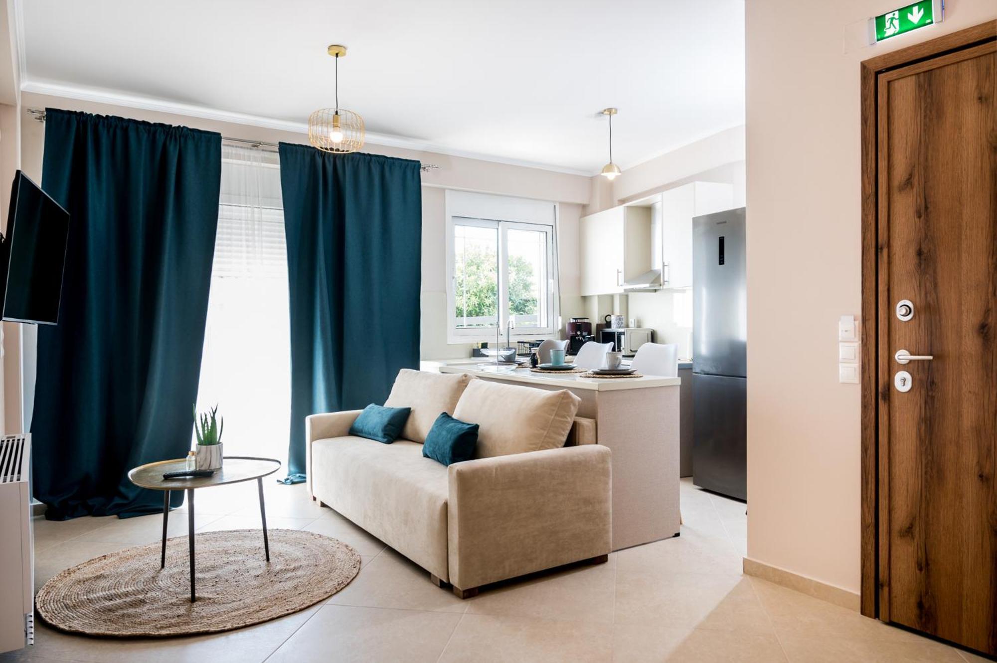 Meda Apartments Preveza Esterno foto